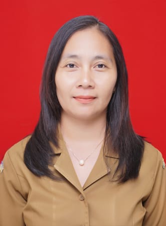 <center>KEPALA SEKOLAH<br>NI PUTU SUMAYANTI, S.Pd</center>